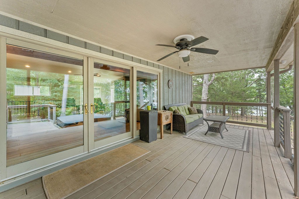 Piney Point Retreat Sub Rurban - Residential