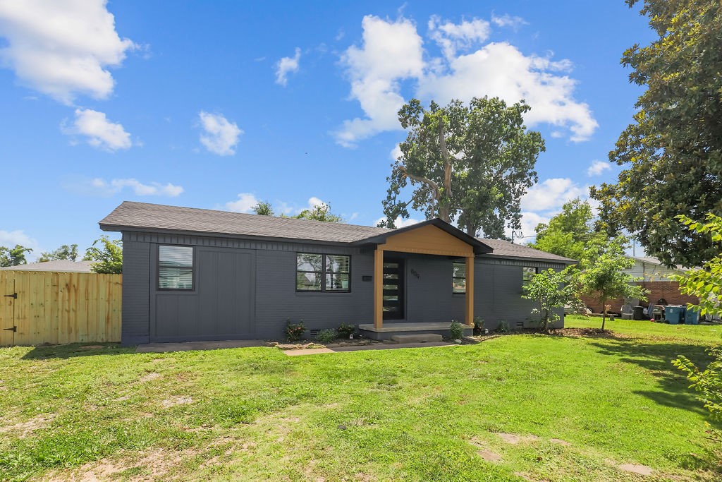 Carsons Sub Bentonville - Residential