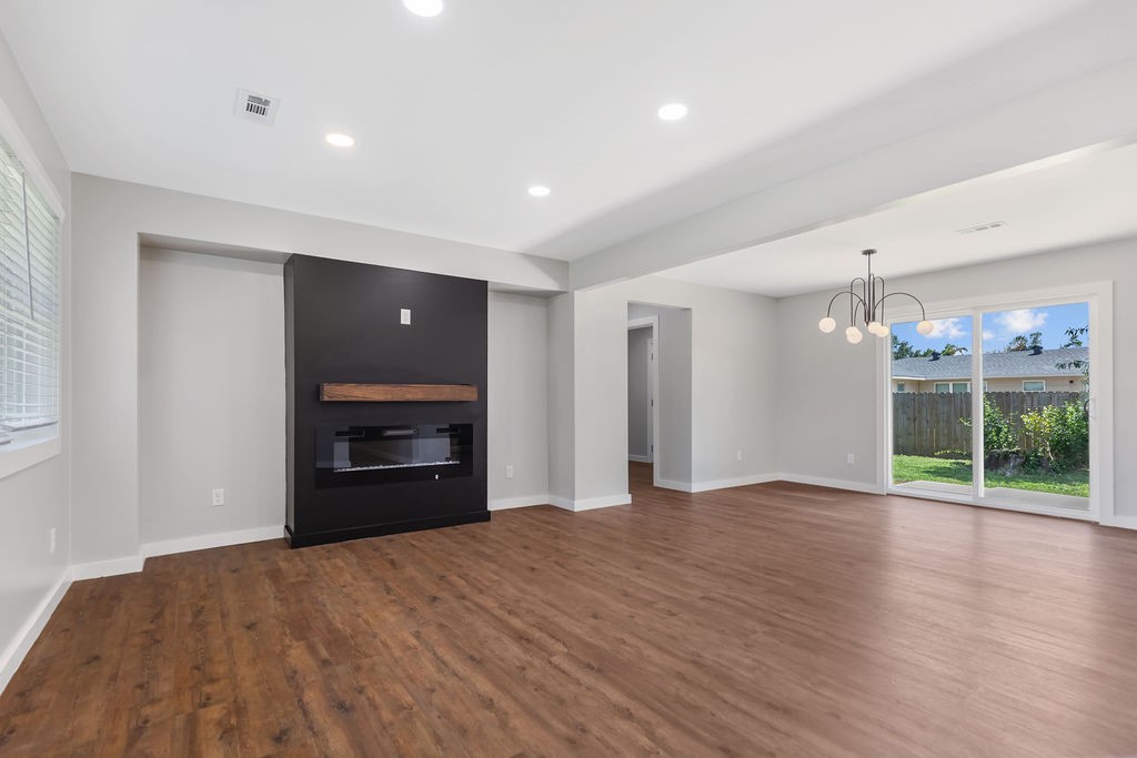 Carsons Sub Bentonville - Residential