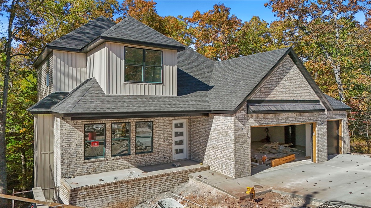 Lands End Sub Bvv - Residential