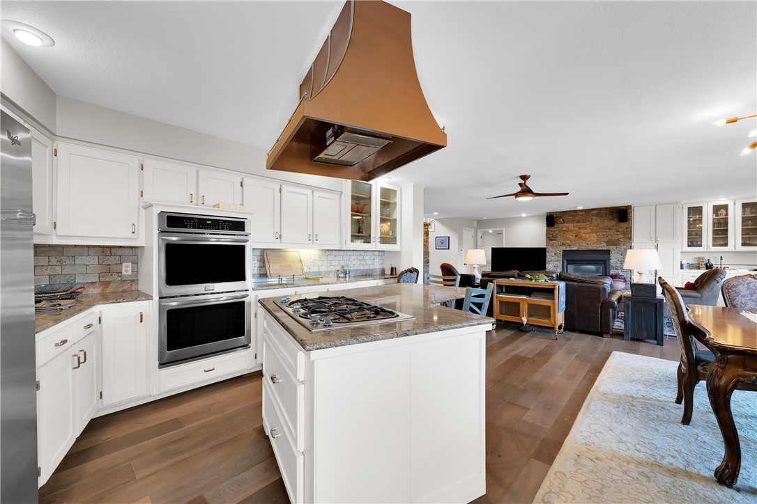 Unit 116 Holiday Island - Residential