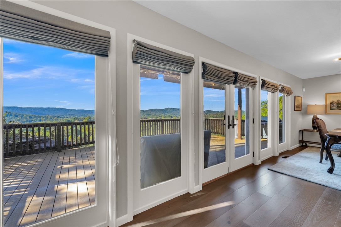 Unit 116 Holiday Island - Residential