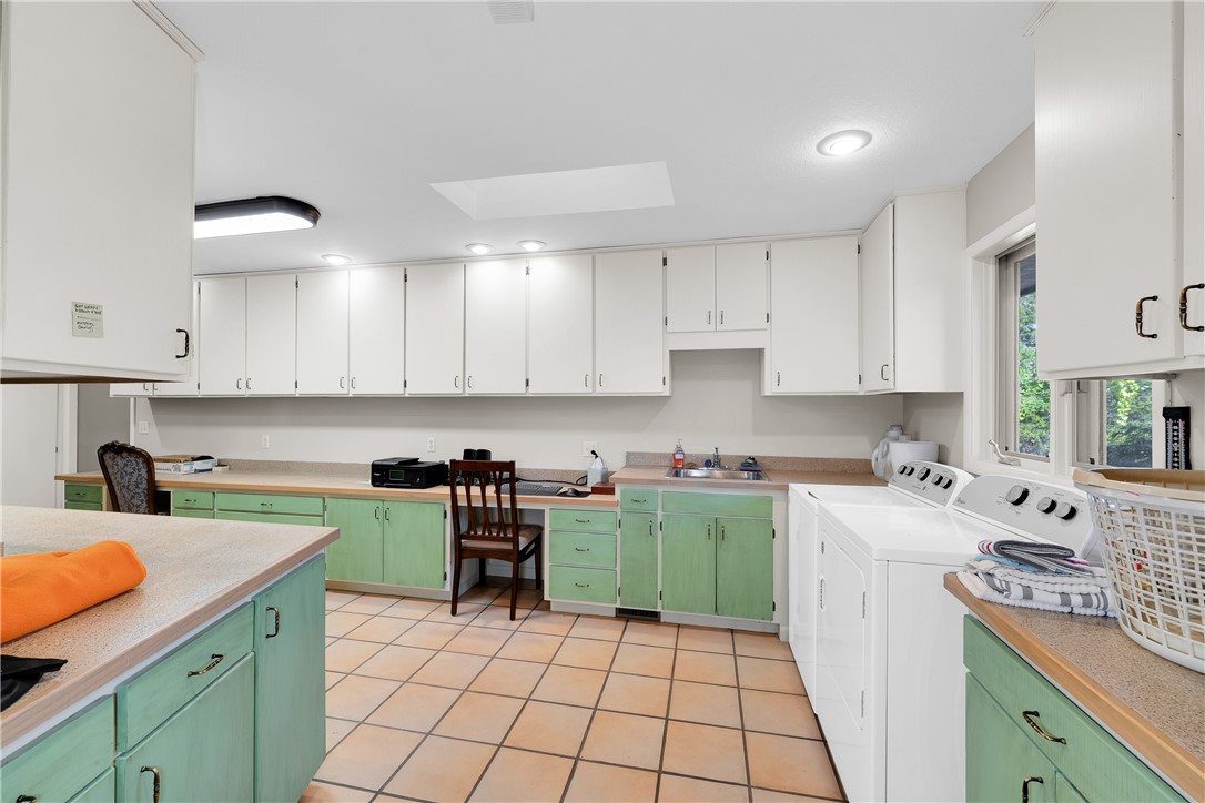 Unit 116 Holiday Island - Residential