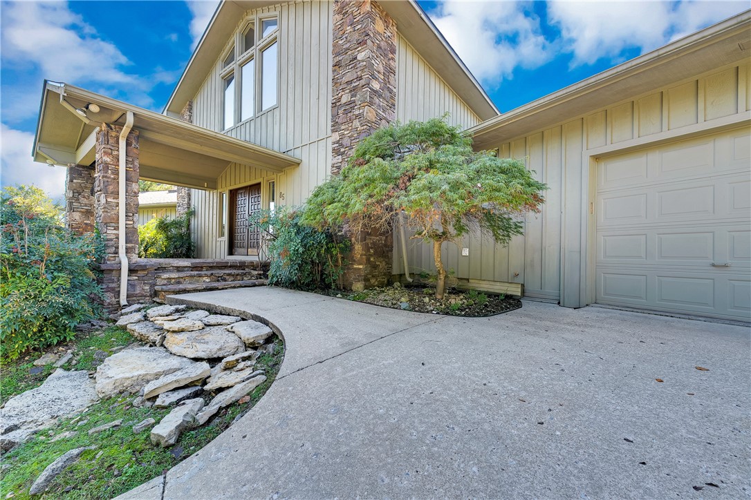 Unit 116 Holiday Island - Residential