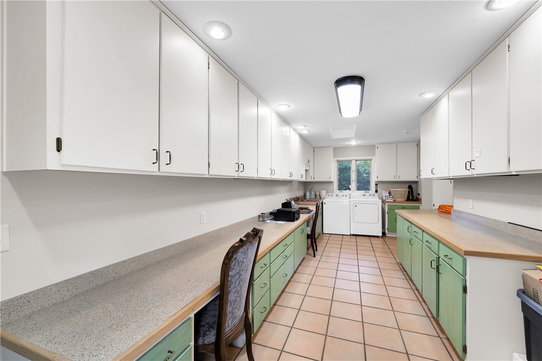 Unit 116 Holiday Island - Residential