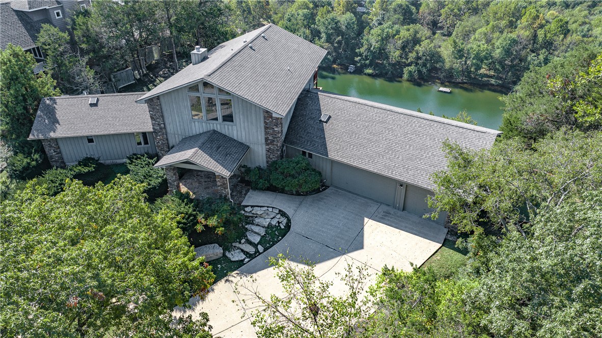 Unit 116 Holiday Island - Residential