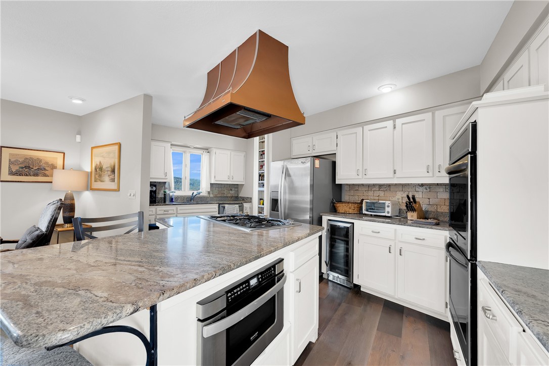 Unit 116 Holiday Island - Residential