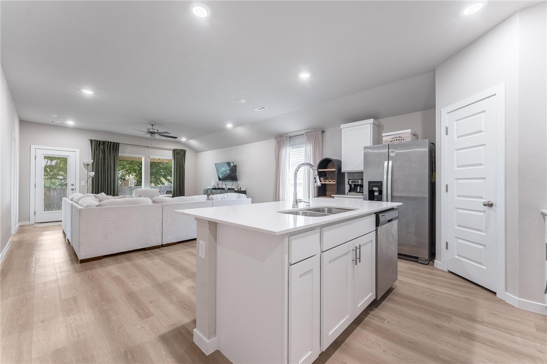 Cottonwood Place - Residential