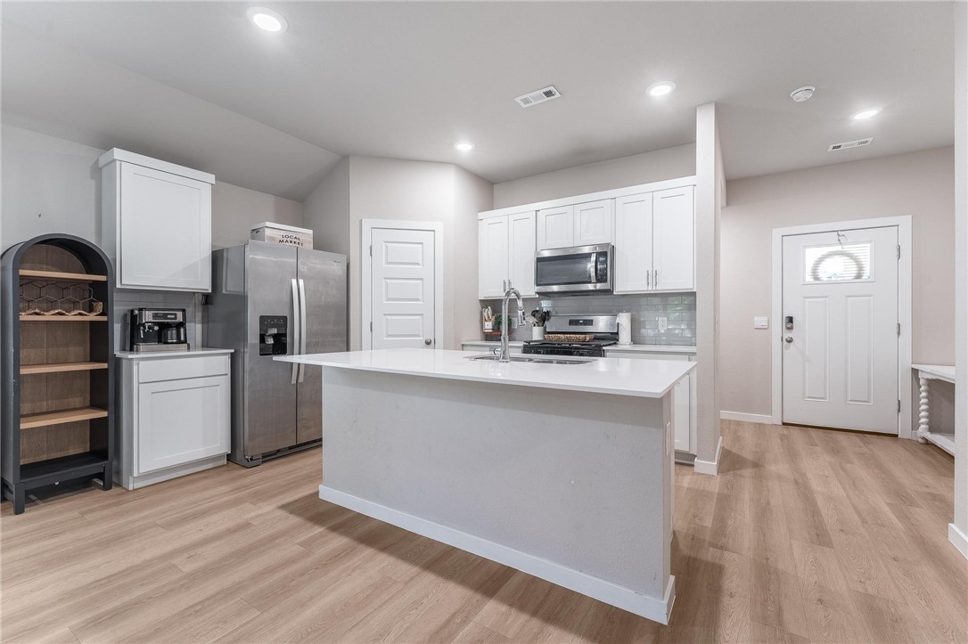 Cottonwood Place - Residential
