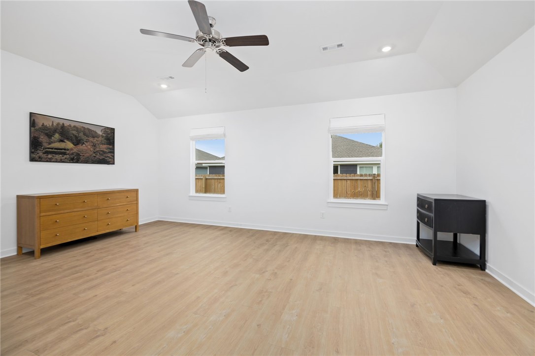 Aiden's Place - Residential