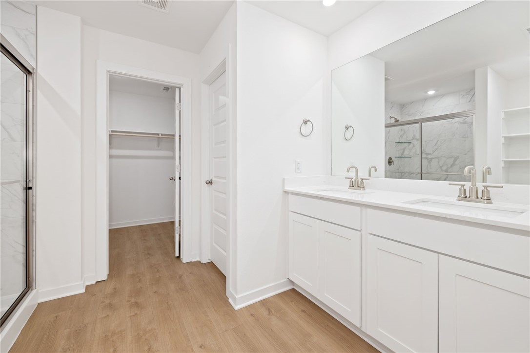 Aiden's Place - Residential