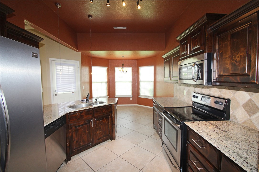 Riverwalk Farm Estate Ph Iii Bentonville - Residential Lease