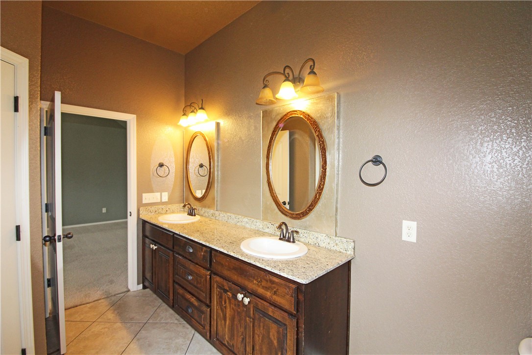 Riverwalk Farm Estate Ph Iii Bentonville - Residential Lease