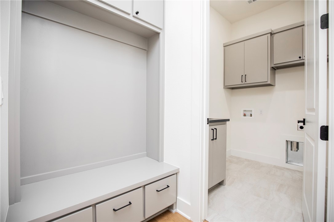 Shadow Valley - Residential