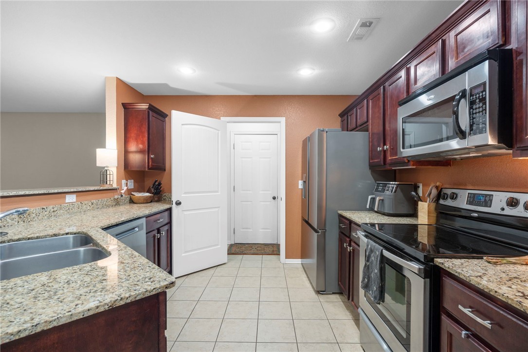 Walnut Crossing S/D - Residential