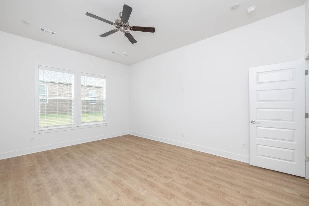 Riverwalk - Residential Lease