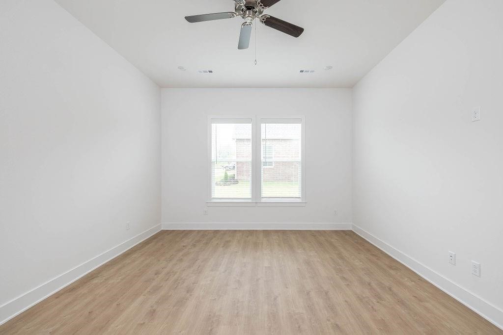 Riverwalk - Residential Lease
