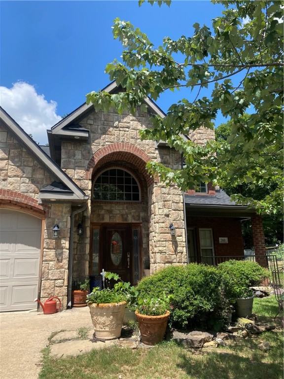 Mission Hills - Residential