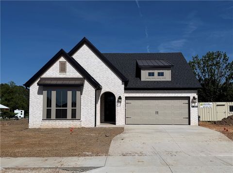 Photo of 3103 14th Street, Rogers, AR 72758 (MLS # 1344495)