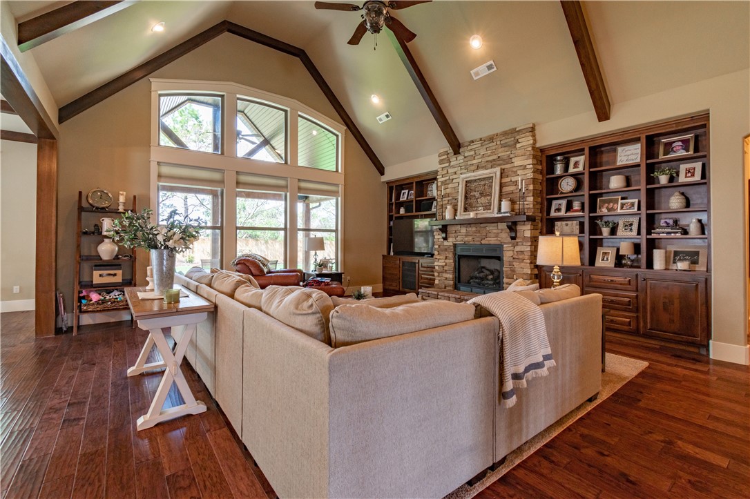 Creekside Sub Rogers - Residential