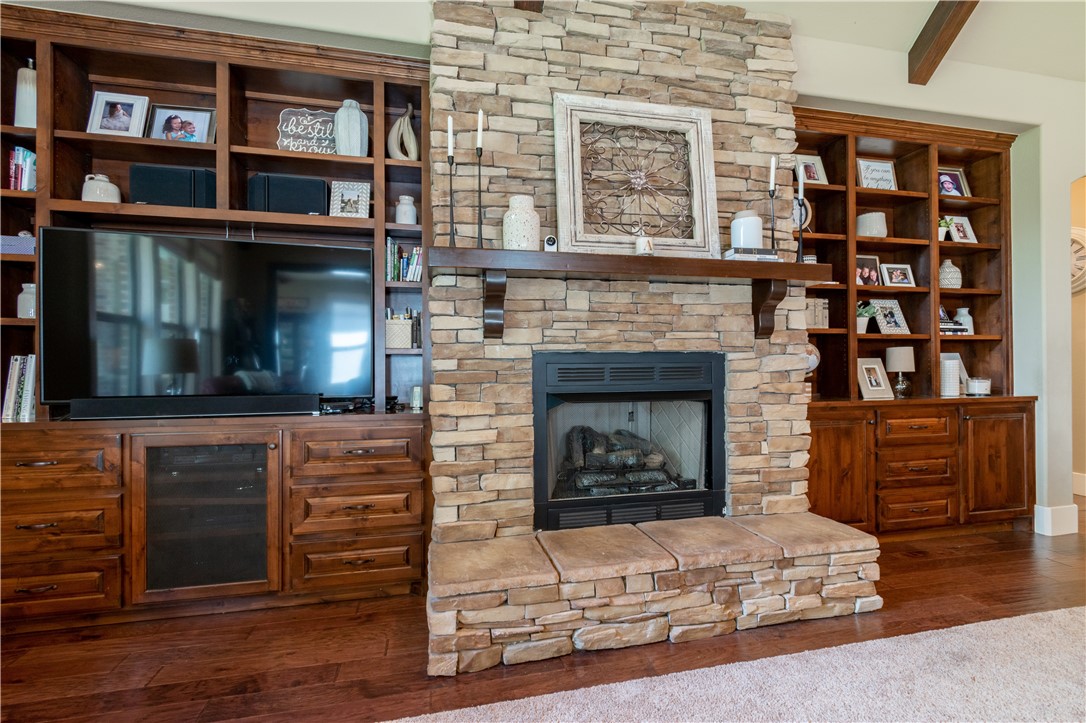 Creekside Sub Rogers - Residential