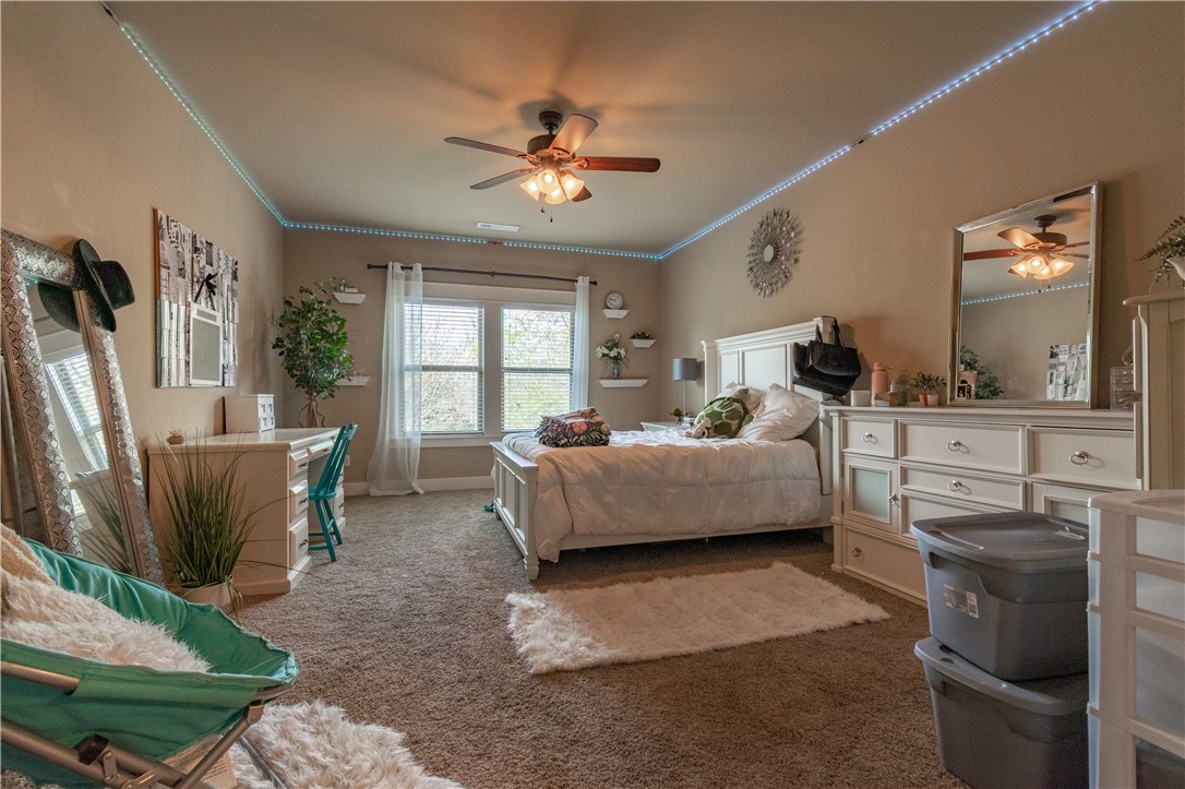 Creekside Sub Rogers - Residential