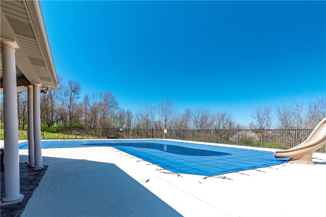 Creekside Sub Rogers - Residential