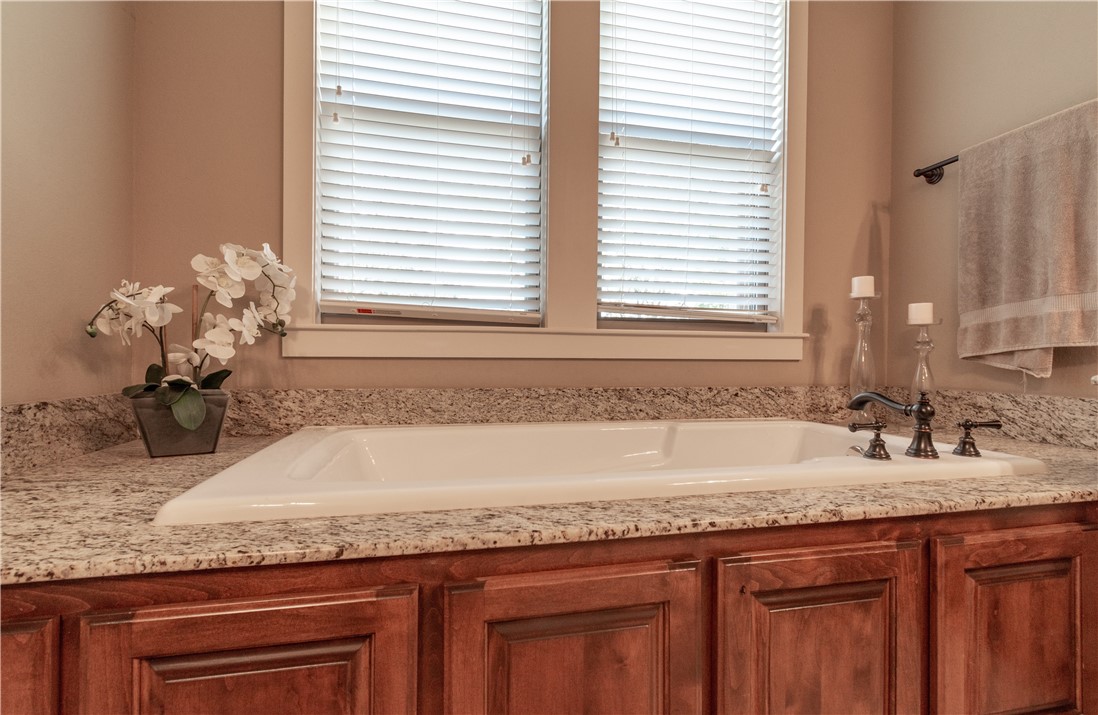 Creekside Sub Rogers - Residential