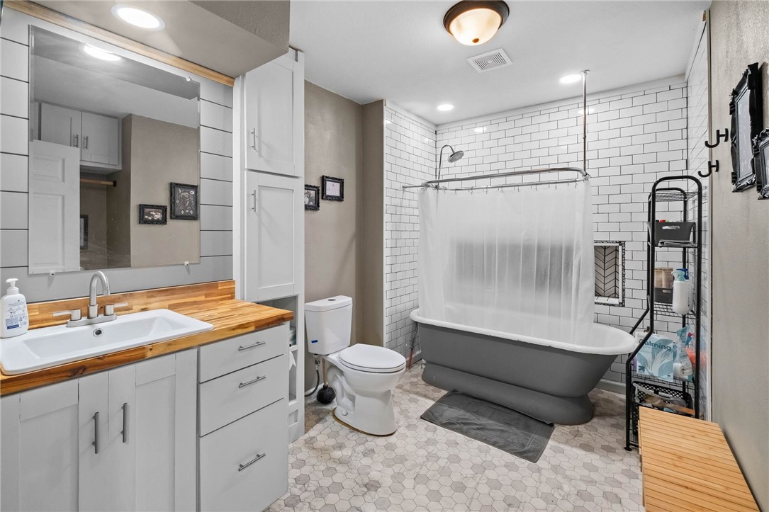 Ozark Colony - Residential