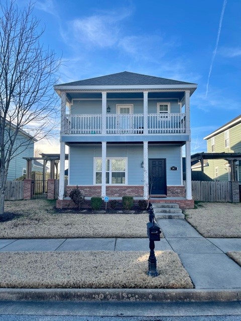 Very Nice 3 Bed 2.5 Bath home in Fayetteville with many amenities! This house features ceramic tile throughout, custom cabinets, granite counter tops, fenced in back yard and is located just minutes from I-49, multiple parks in the area and several businesses located off of Wedington Dr.