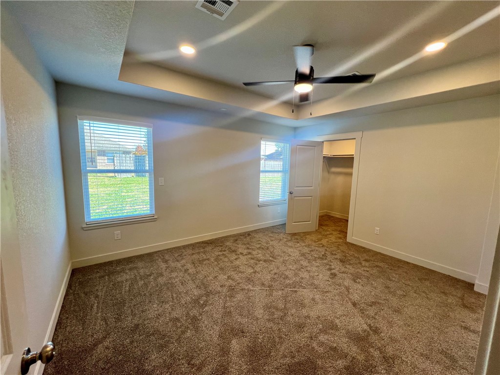 Oaks, The Ph 2 Gentry - Residential Lease