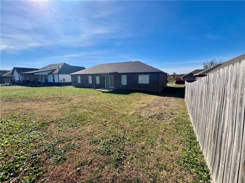 Oaks, The Ph 2 Gentry - Residential Lease