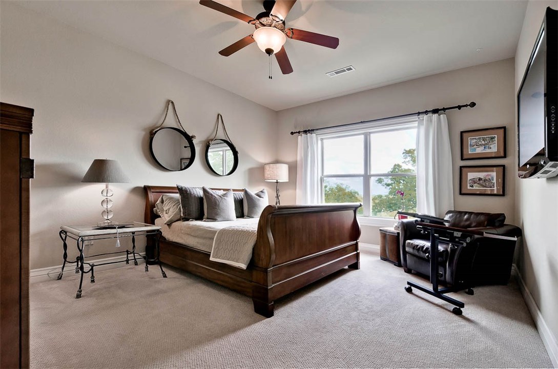 Pinnacle CC - Residential