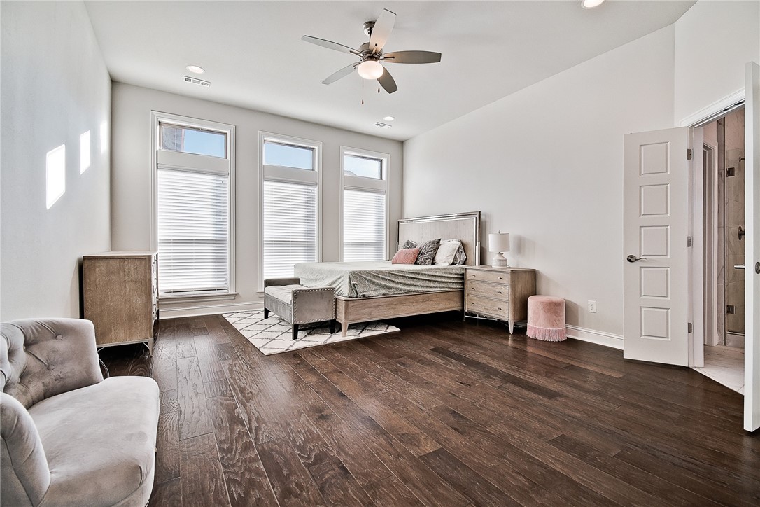 Lochmoor Club Sub Ph Ii Bentonville - Residential