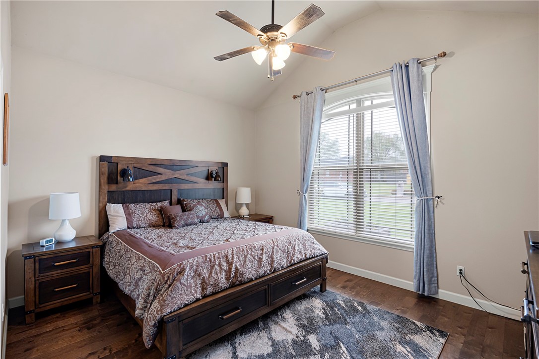 Cove Landing Phase VI - Residential