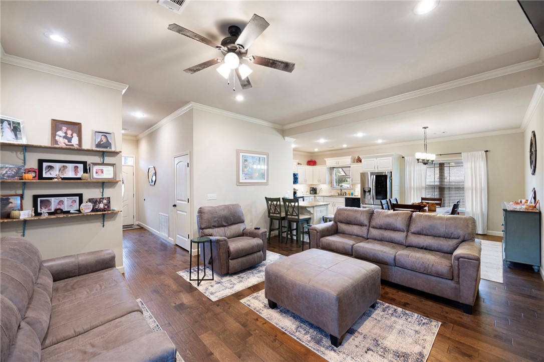 Cove Landing Phase VI - Residential