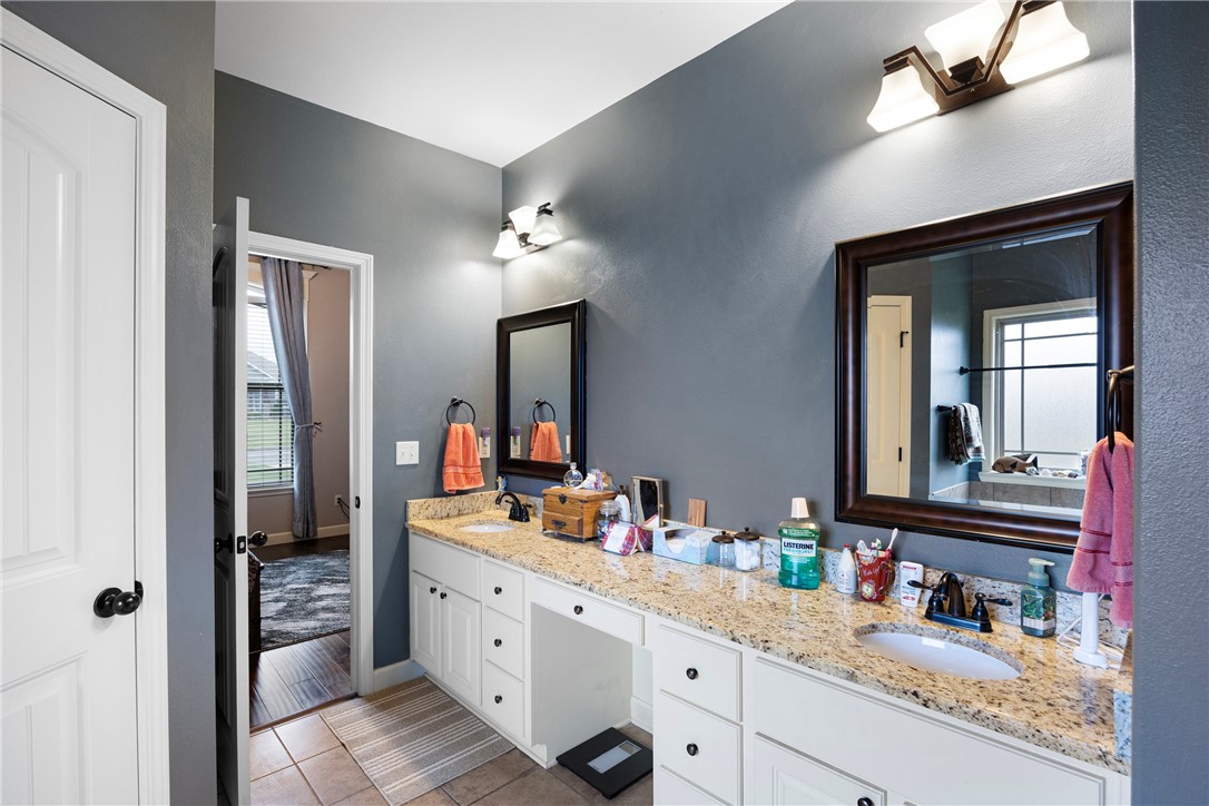 Cove Landing Phase VI - Residential