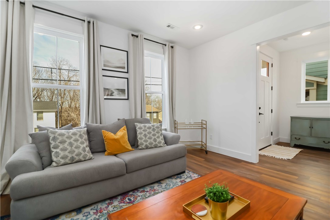 Mcilroy Add - Residential