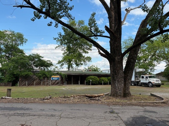 The restaurant was one of Dardanelle's oldest and most popular. Situated on the Arkansas River with water views. Seating for approximately 85 indoors. Seating for approximately 60 available on deck. Office space with two offices. Copper top tables and steel frames chairs for indoor seating. More tables and chairs for deck.