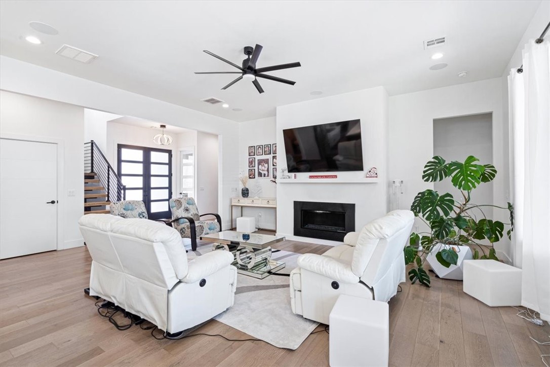 Angel Falls North Bentonville - Residential Lease