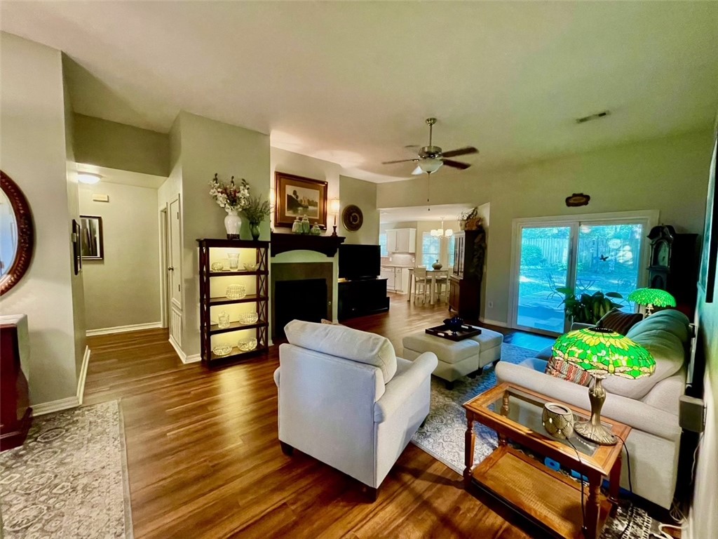 Hunt Club - Residential