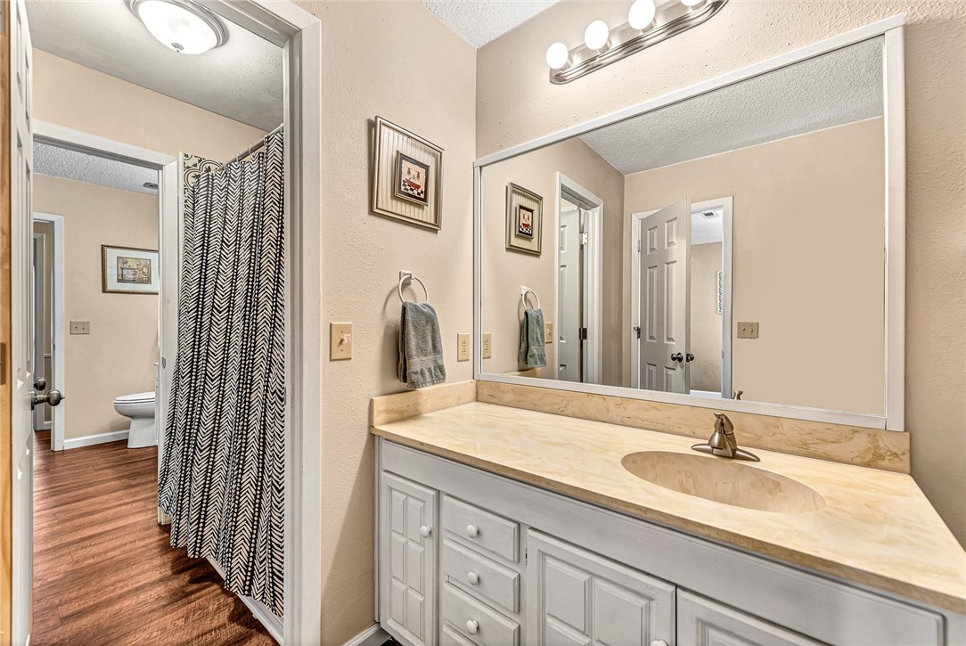 Townhouse Tct 3 A/K/A Drake Court Bvv - Residential