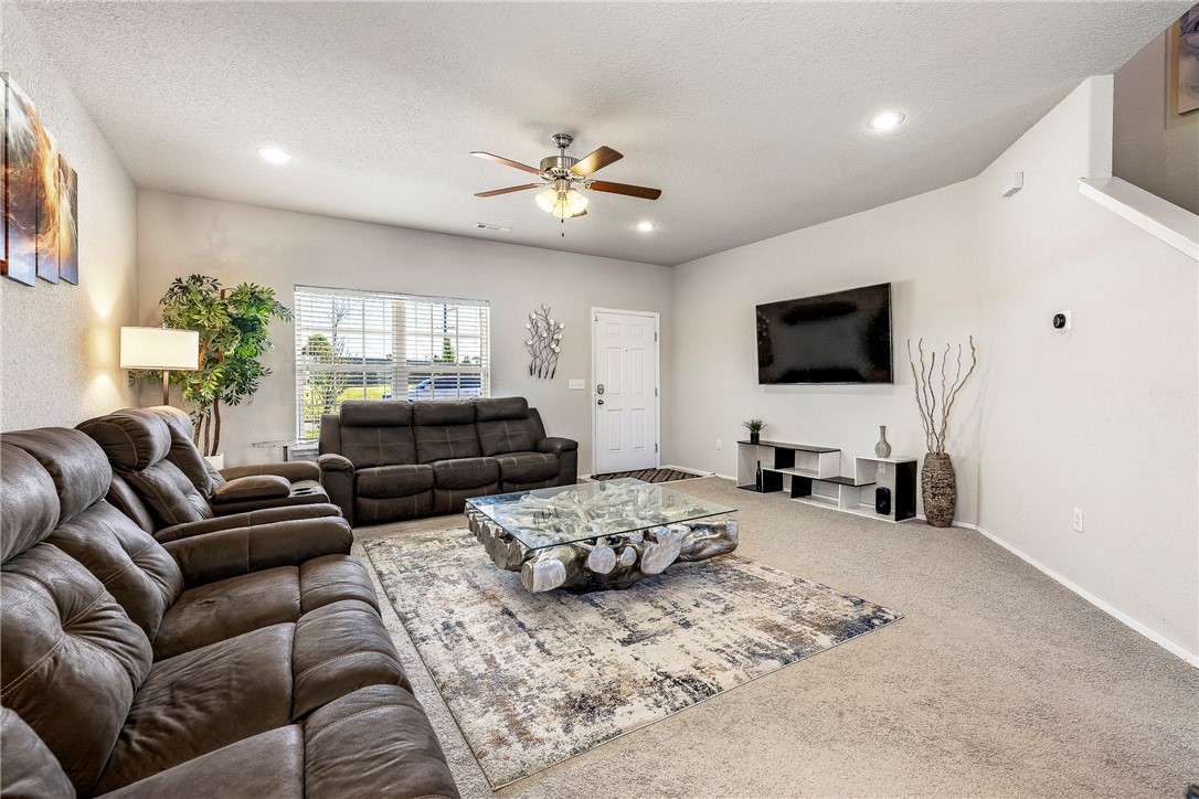 Kerelaw Castle Bentonville - Residential