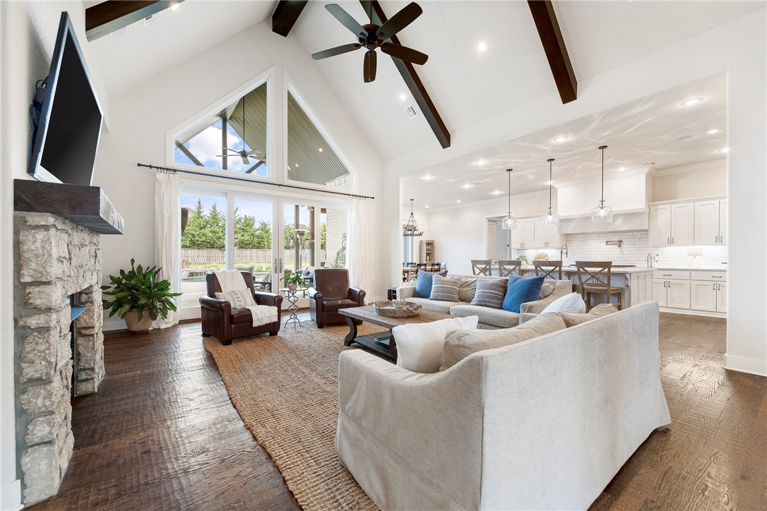 Oak Tree - Residential