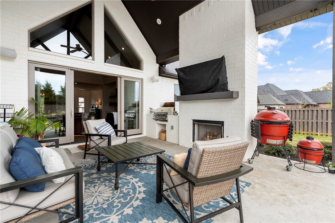 Oak Tree - Residential