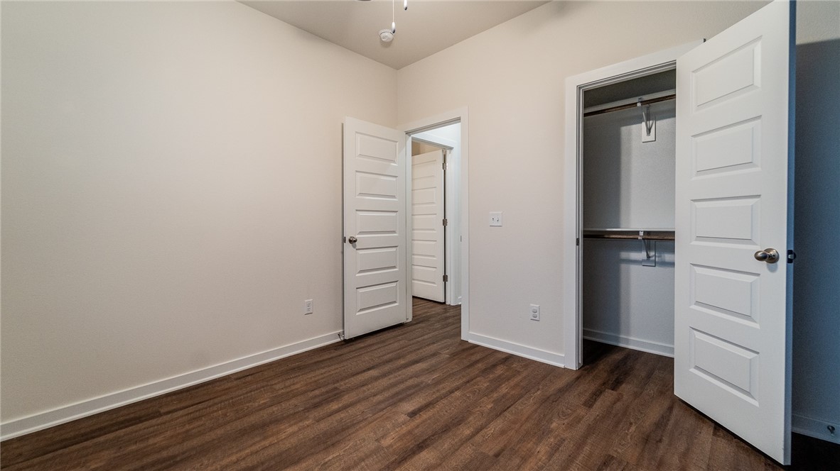 Goose Creek Village Ph Iii - Residential