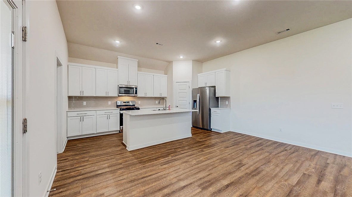 Goose Creek Village Ph Iii - Residential