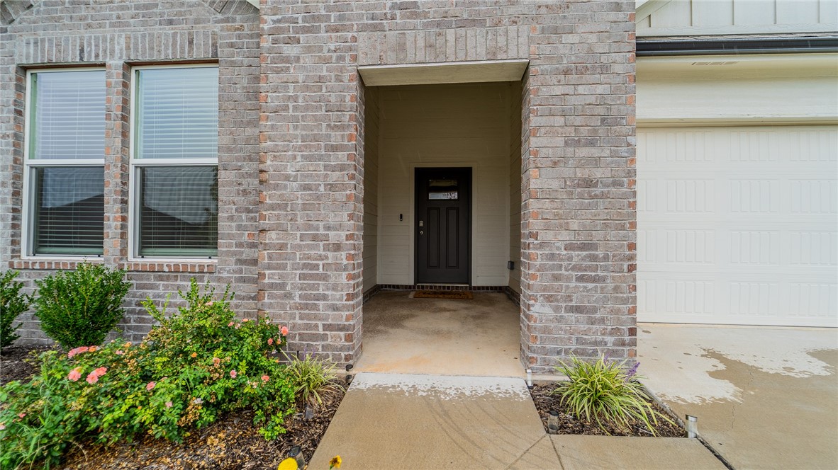 Goose Creek Village Ph Iii - Residential