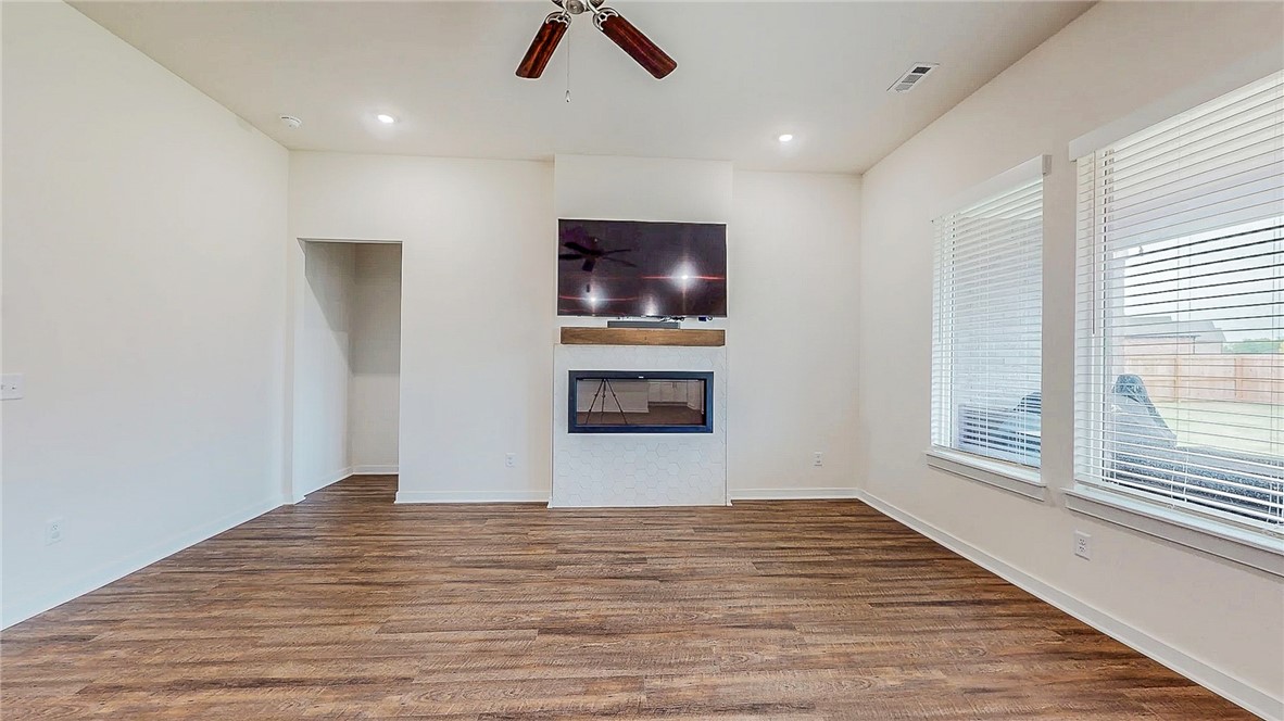 Goose Creek Village Ph Iii - Residential