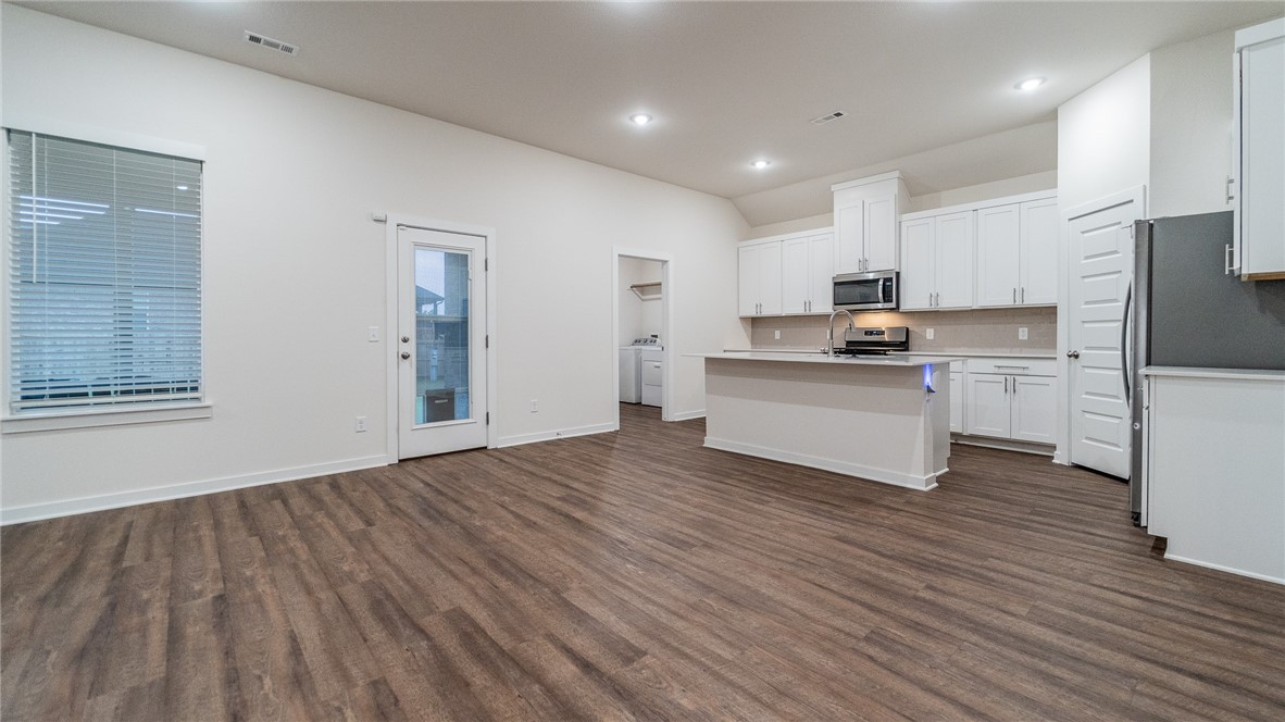 Goose Creek Village Ph Iii - Residential